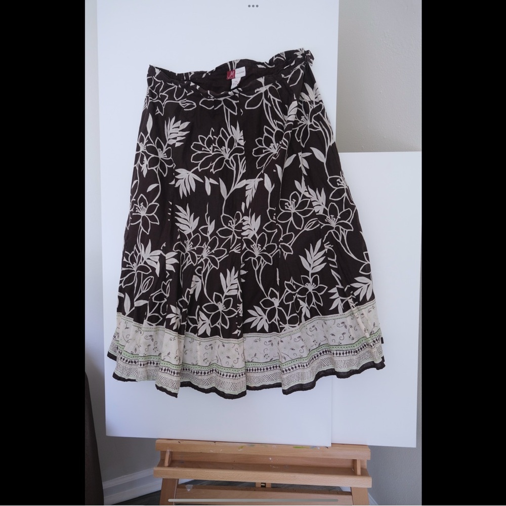 JM Collection Brown, White and Green Ruffled A-Line Midi Skirt